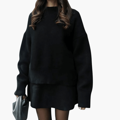 Classic 2-Piece Ladies Clothing Set