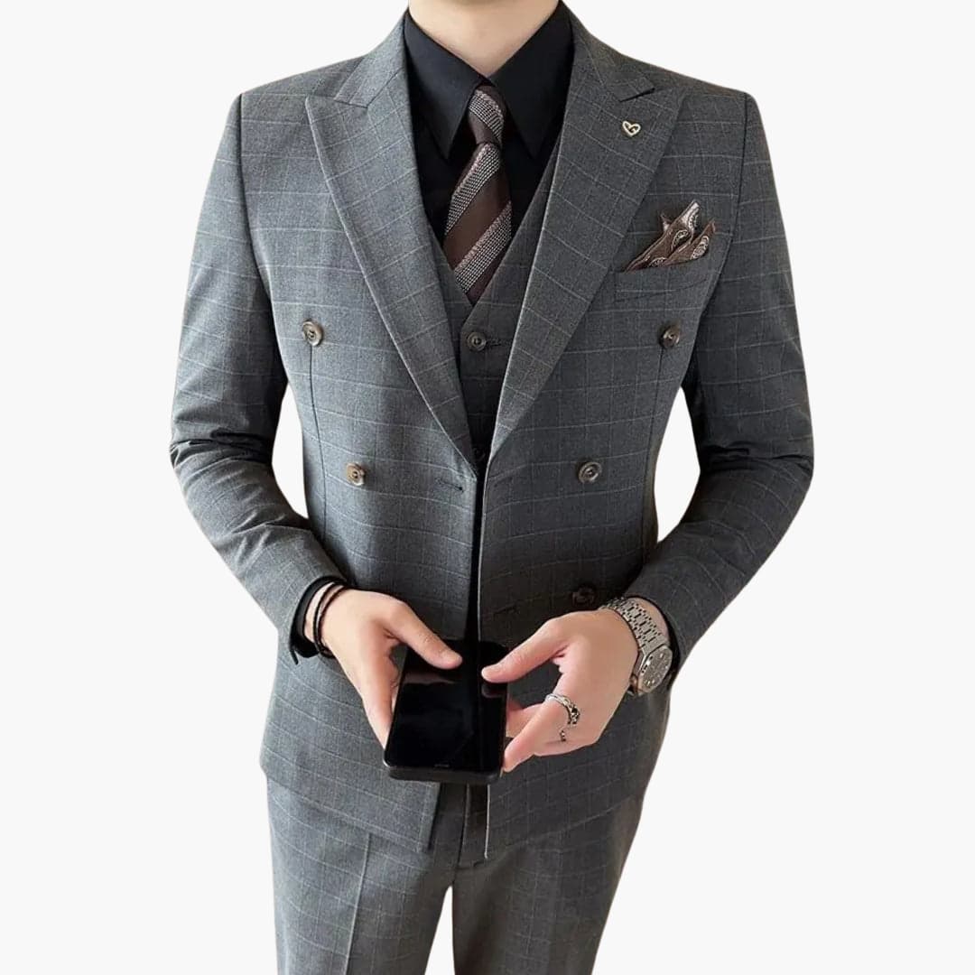 Classic Mens Checked Suit with Lapel Collar