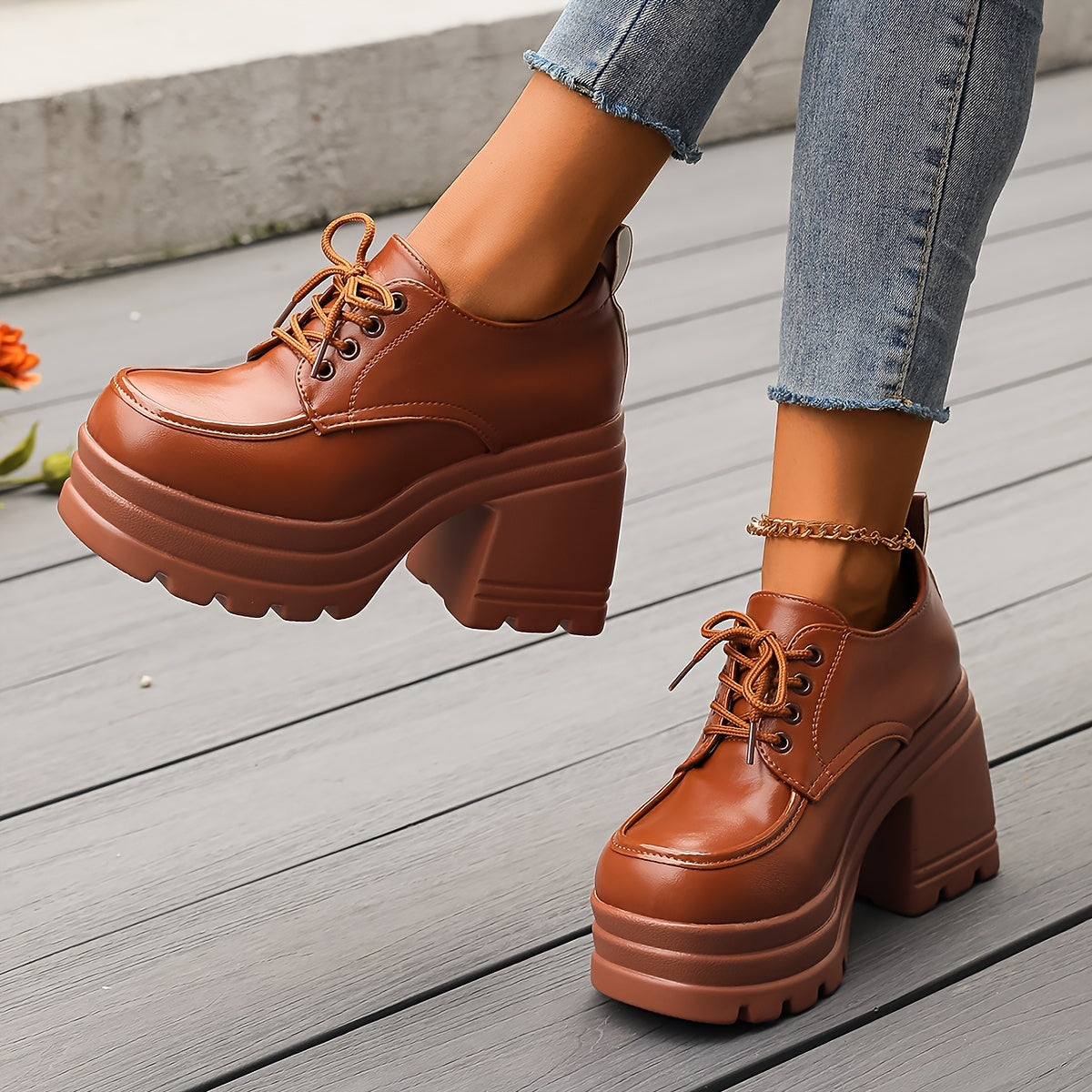 Comfortable Lace Up Block Heel Shoes