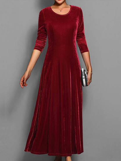 Luxurious Women's Velvet Maxi Dress with Long Sleeves