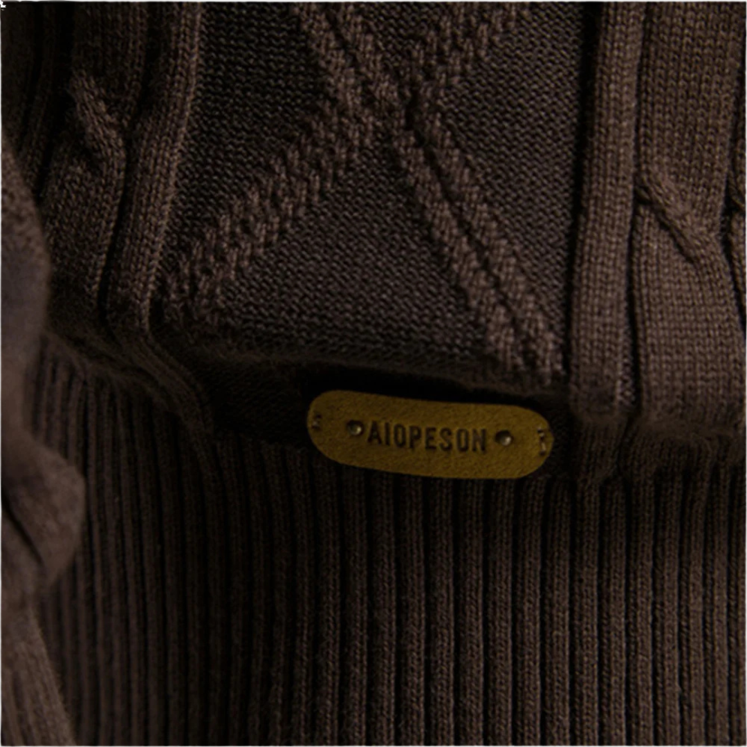 Classic Patterned Knit Cardigan