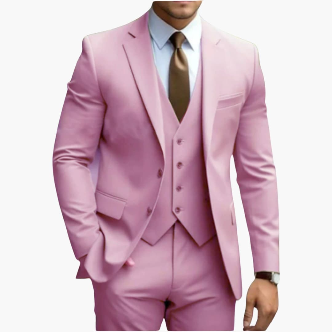 Classic Men's 3-Piece Suit with Slim Fit Trousers