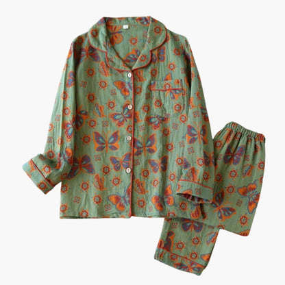 Cozy Women's Fleece Pajama Set with Cute Bear Design