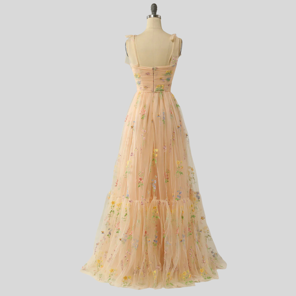 Luxurious Lace Formal Evening Dress