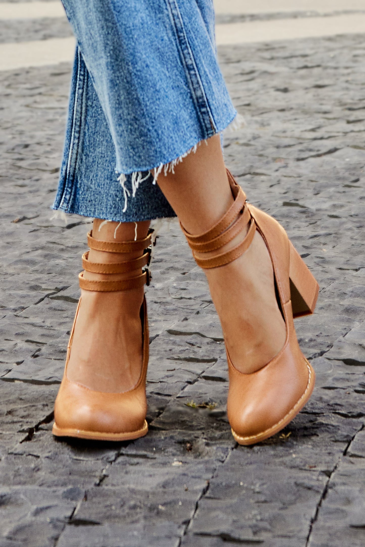 Comfortable Ankle Strap Sandals with High Heel