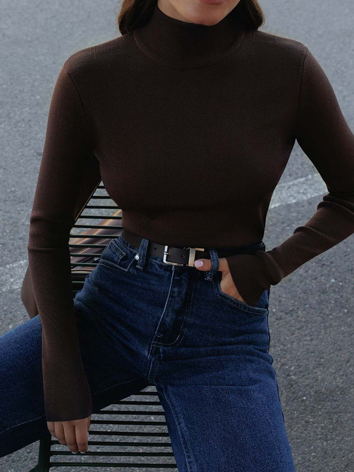 Classic Fit Women's Long Sleeve Sweater