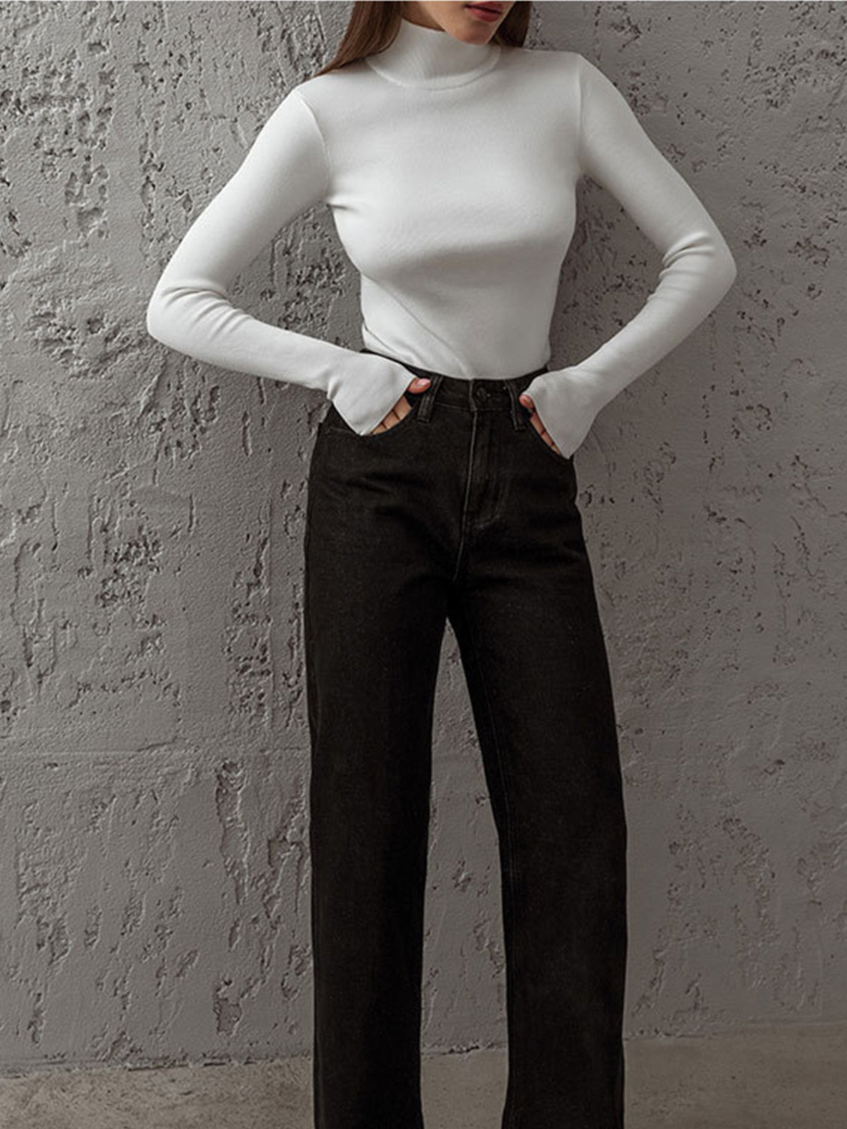 Classic Fit Women's Long Sleeve Sweater