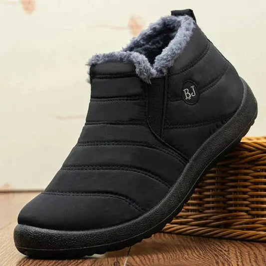 Insulated Men's Snow Boots - Comfortable Waterproof Design - Nocini