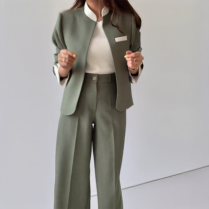 Comfortable Classic Blazer and Trousers Suit for Women