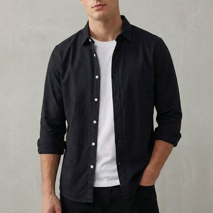 Casual Fit Button-Down Shirt with Curved Hem