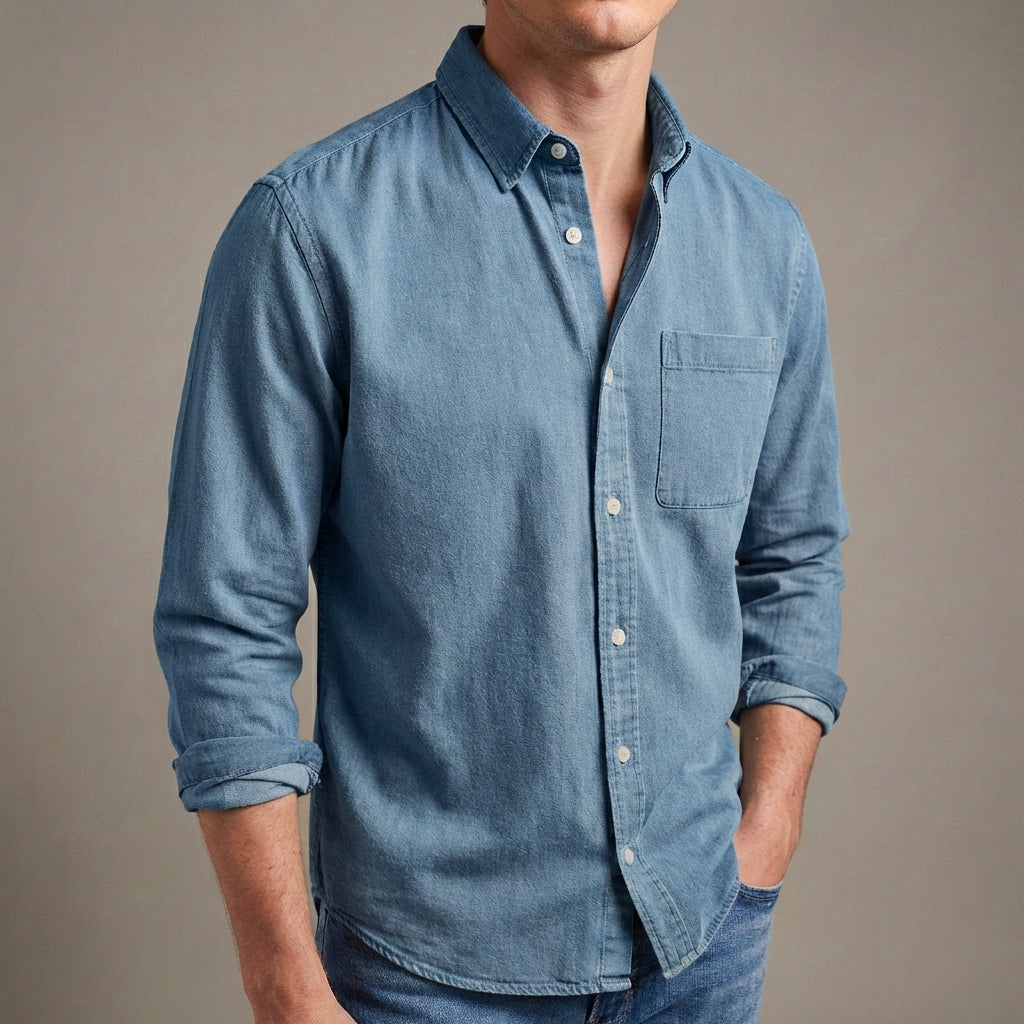 Slim Fit Dress Shirt with Traditional Collar and Chest Pocket