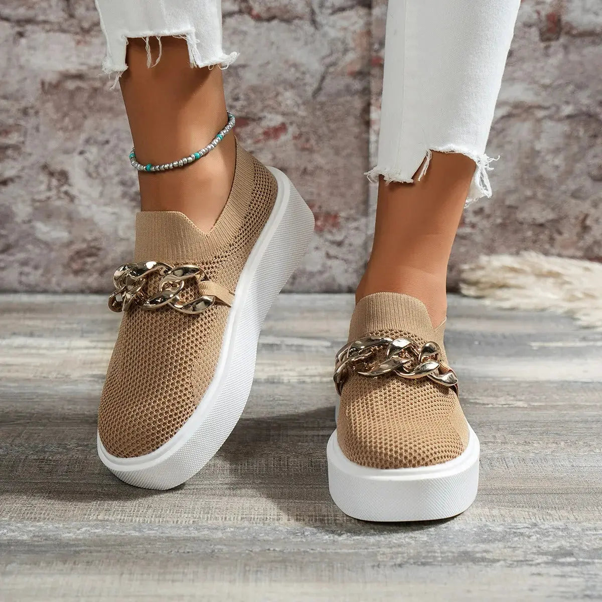 Comfortable Lightweight Women's Slip On Shoes - Nocini