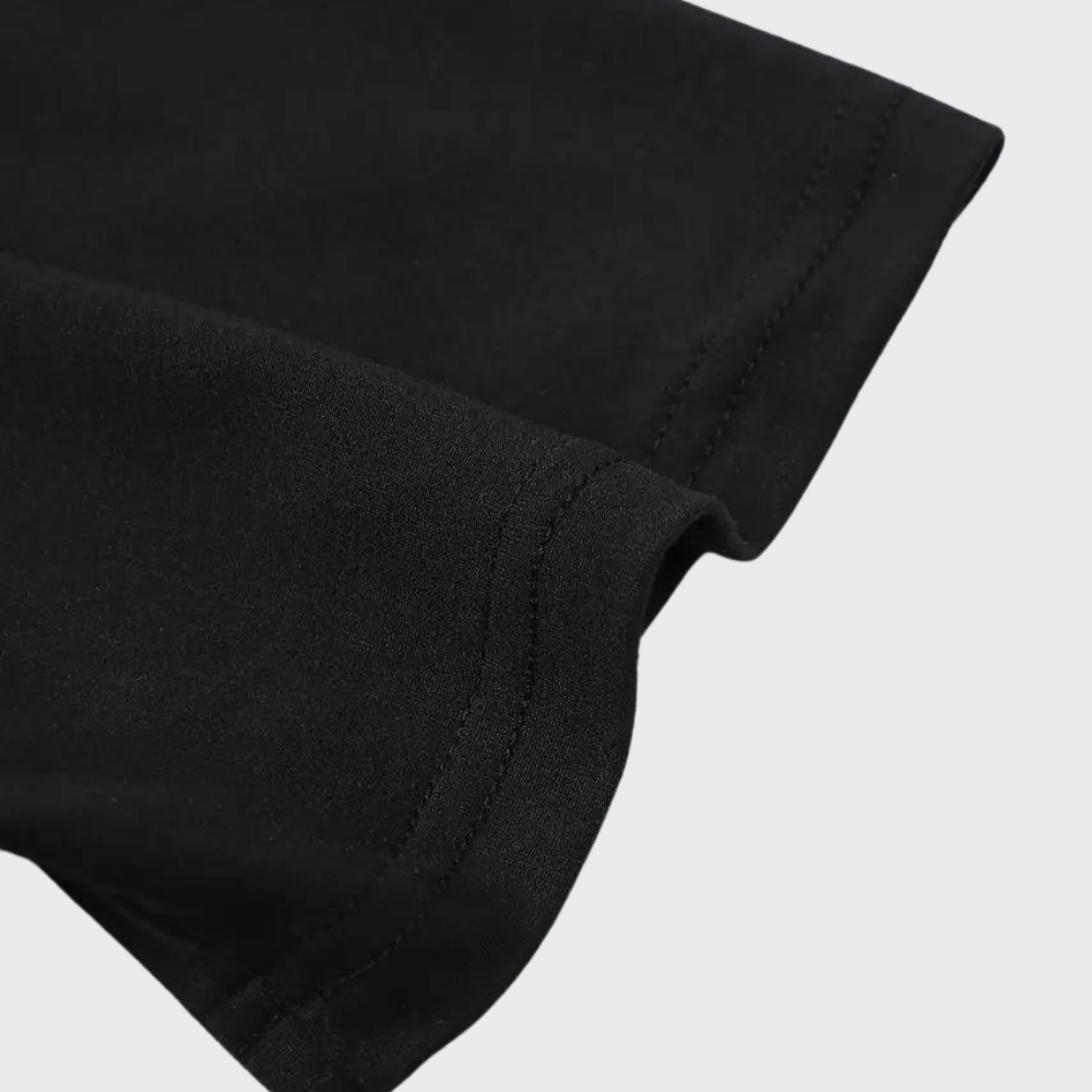 Relaxed Fit Mens Tee with Simple Crew Neck Design