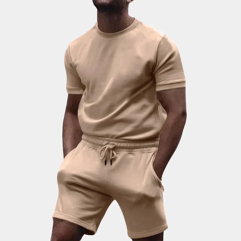 Men's T-Shirt and Shorts Set Comfortable Fit