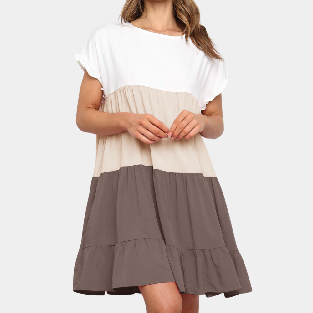 Loose Fit Womens Dress with Short Sleeves and Ruffles - Nocini