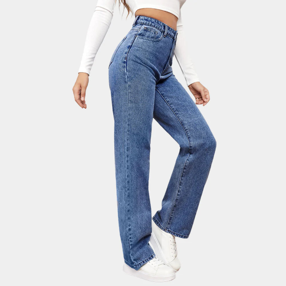 Relaxed Fit Women's Straight Jeans