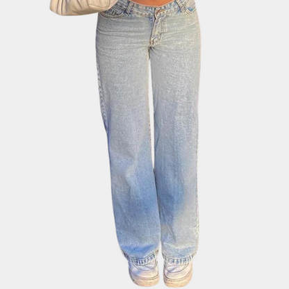Relaxed Fit Low Rise Women's Jeans