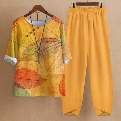 Soft Floral Two Piece Outfit Set - Olytrend