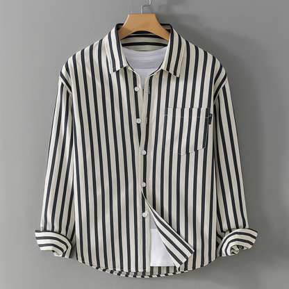 Relaxed Fit Shirt with Front Pocket - Olytrend