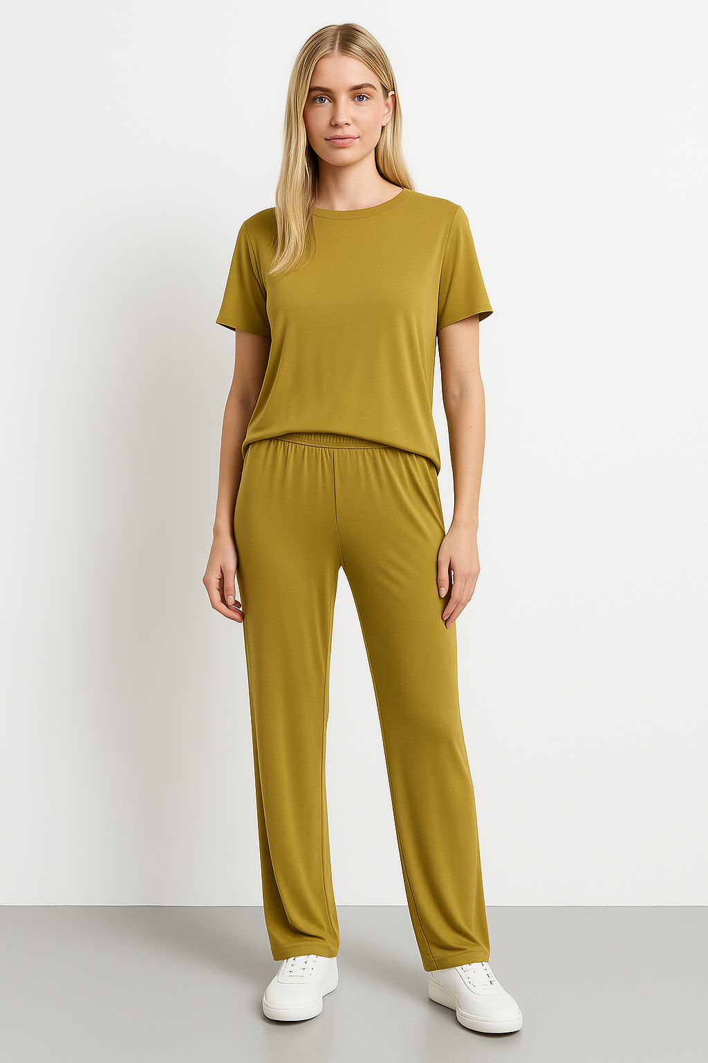 Comfy Women's Loungewear Set Short Top Wide Leg Pants