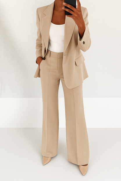 Elegant Classic Outfit for Women