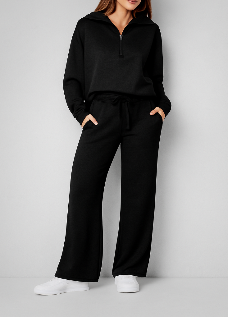 Soft and Chic Ladies 2 Piece Loungewear Set