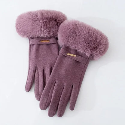 Warm Fitted Gloves with Metal Accent Cuff