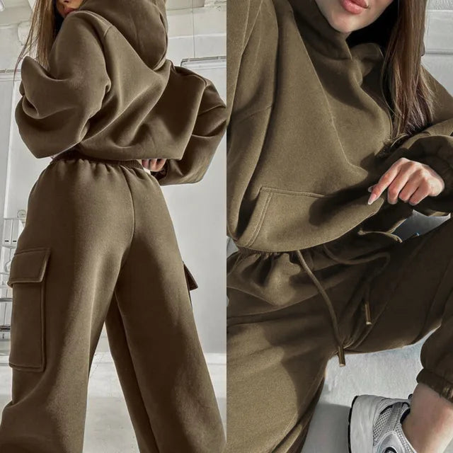 Comfy Women's 2-Piece Hoodie Tracksuit