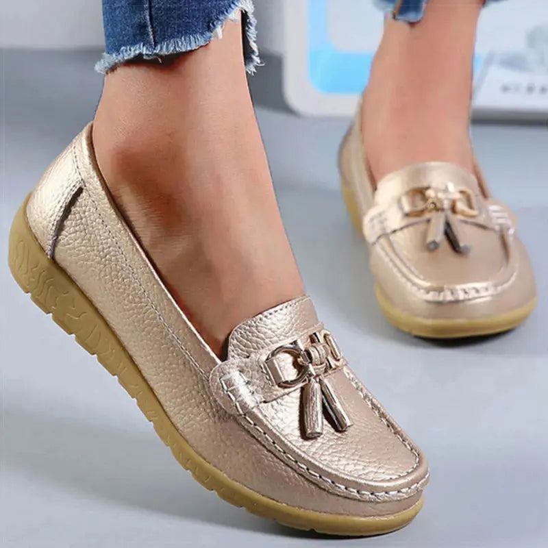 Elegant Ladies Leather Loafers - Nocini