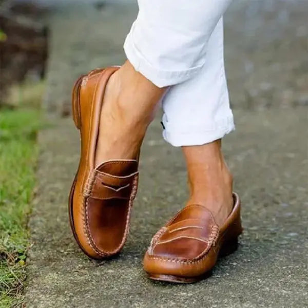 Elegant Leather Penny Loafers for Women - Nocini