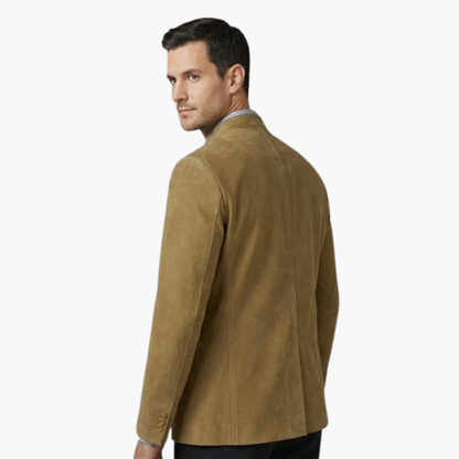 Timeless Mens Coat with Smart Collar and Button Front