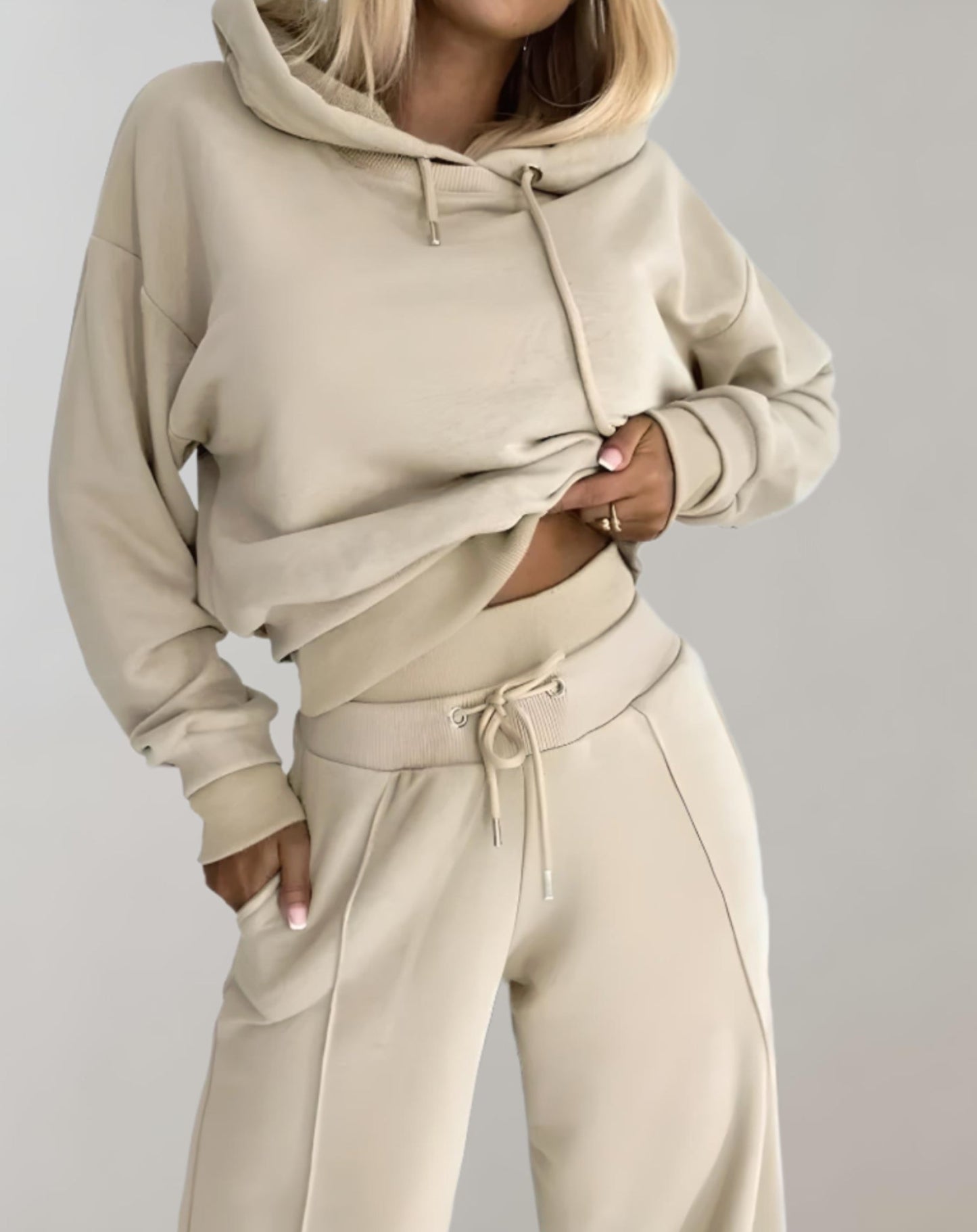 Comfortable Women's Loose Fit Jogger Pants Set