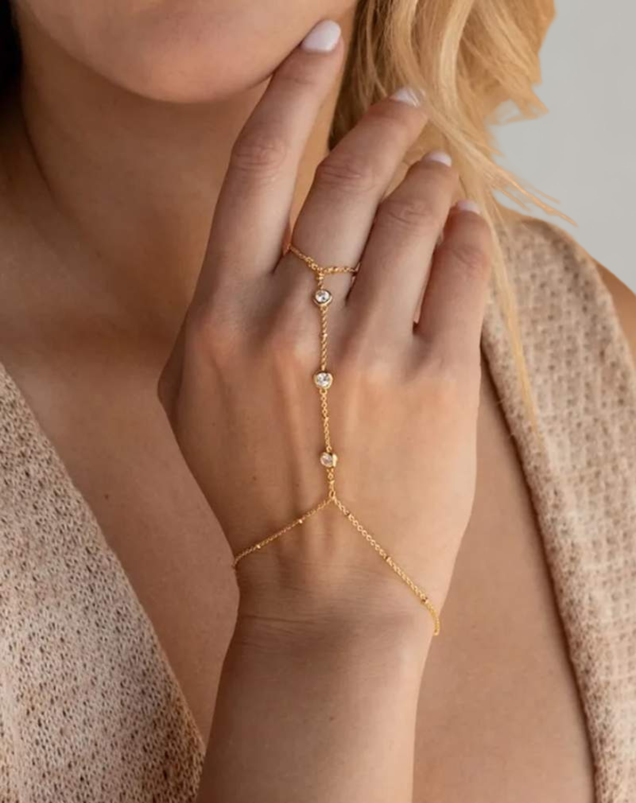 Sparkling Crystal Link Chain Bracelet - Nocini