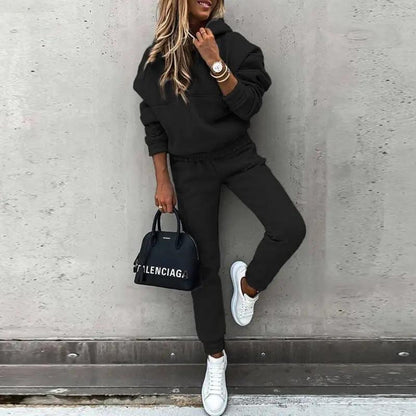 Soft Women's Hoodie and Jogger Sweat Suit - Nocini