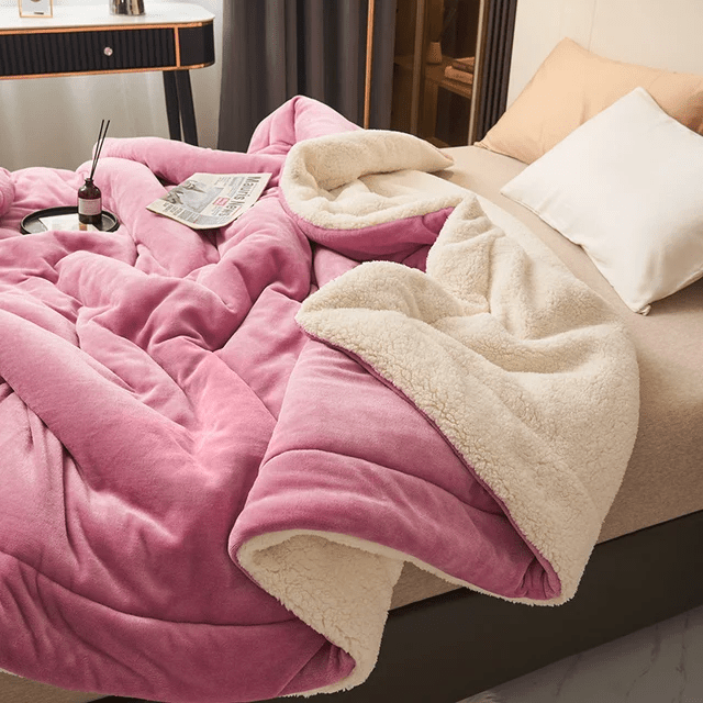 Cozy Fleece Sherpa Throw Blanket With Dual-Sided Plush Design
