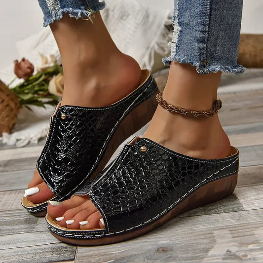 Comfortable Embossed Wedge Sandals for Women - Nocini
