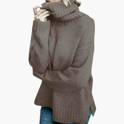 Comfy Women's Large Sweater with Long Sleeves - Olytrend