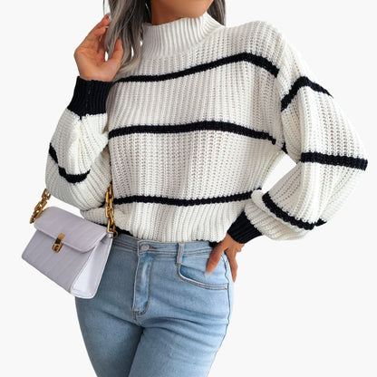 Fashionable Striped Crew Neck Women's Sweater - Olytrend