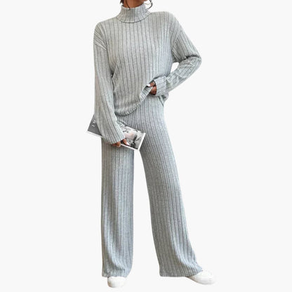 Comfortable Women's Cable Knit Sweater Pants Set