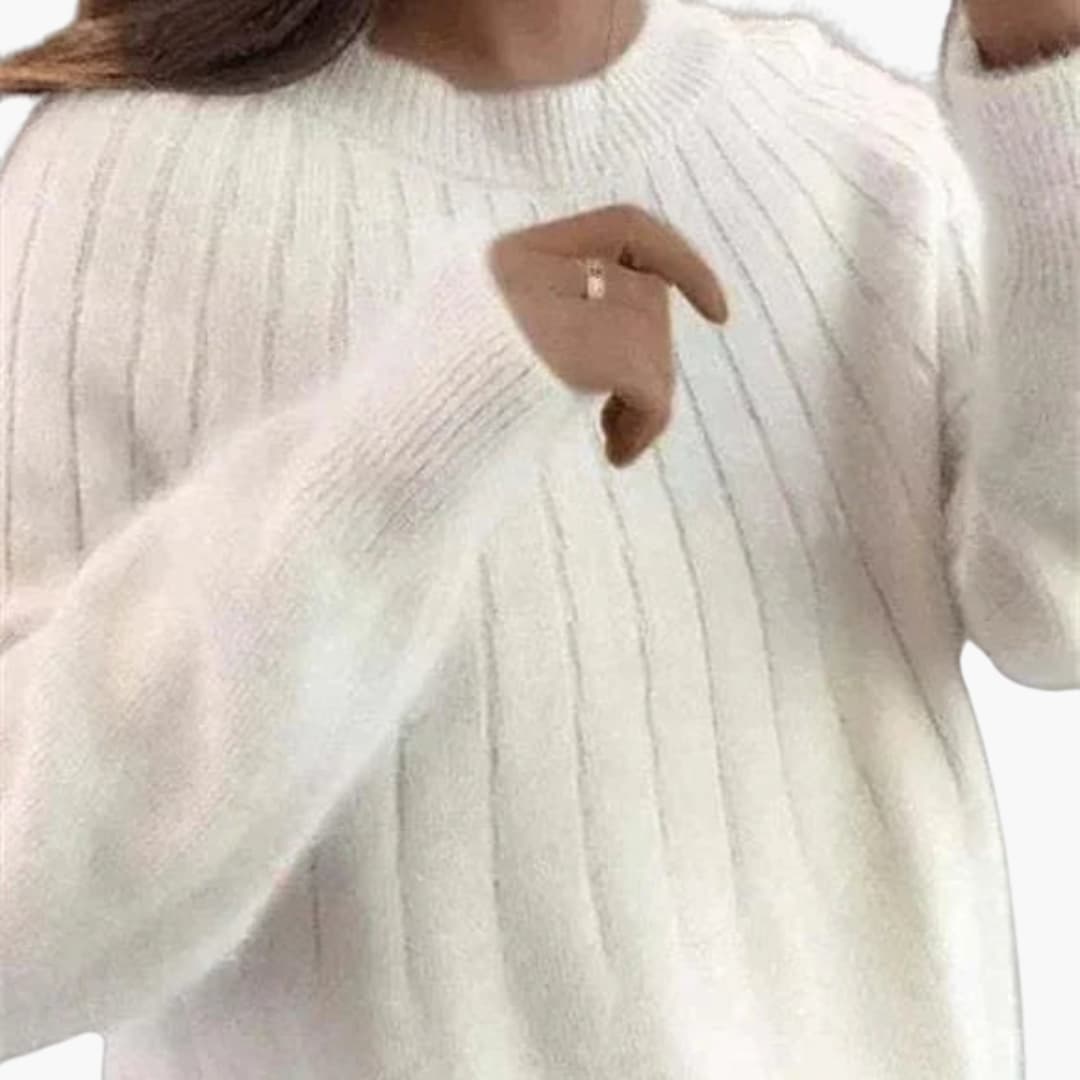 Soft Women's Crew Neck Long Sleeve Sweater