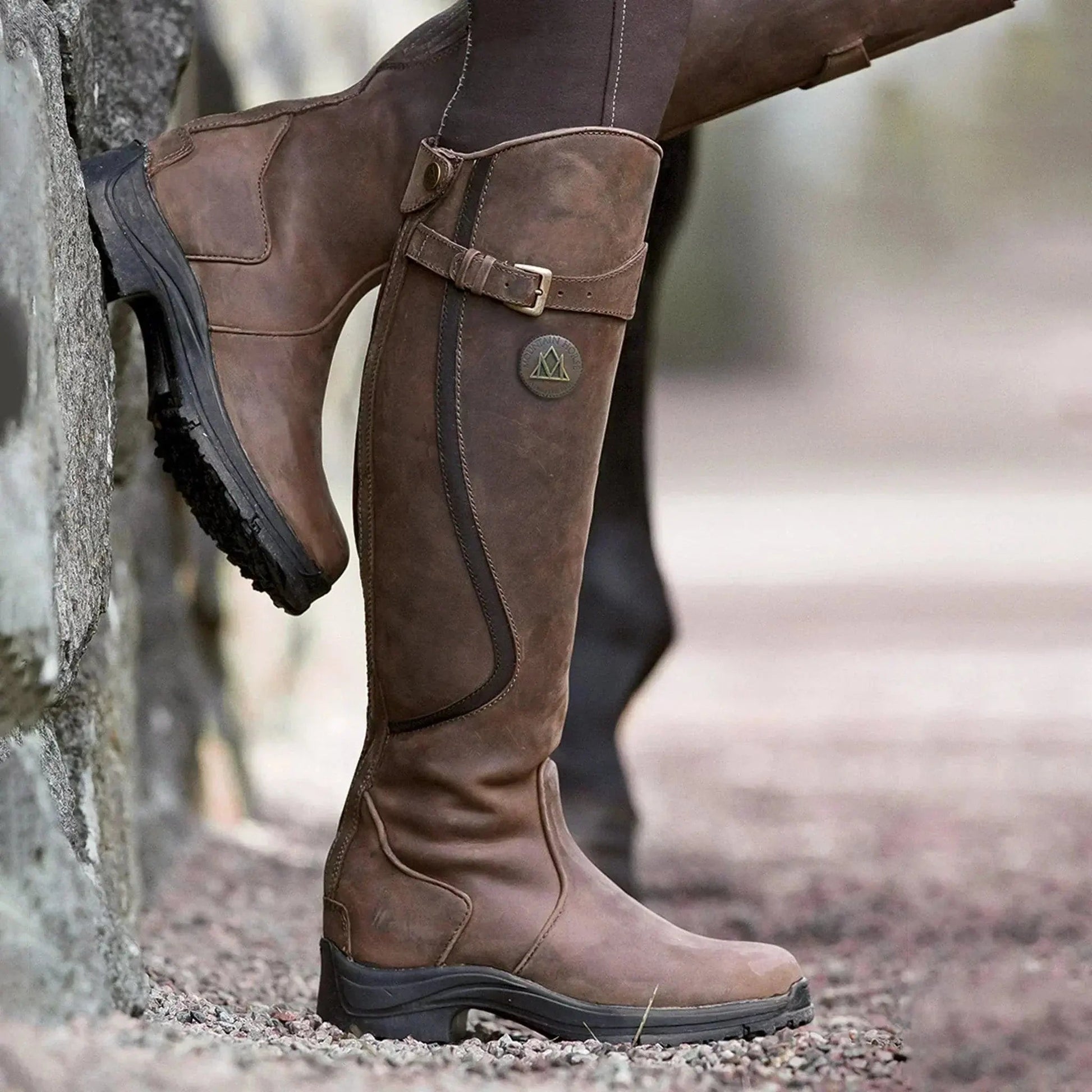 Chic Insulated Ankle Boots for Women - Nocini