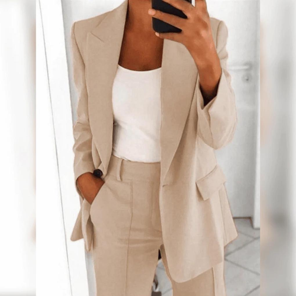 Classic 2-Piece Ladies Suit Set - Timeless Professional Outfit
