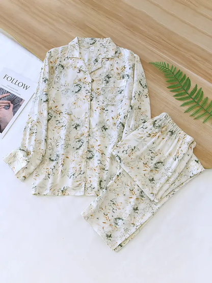 Soft Women's Floral Pajama Set