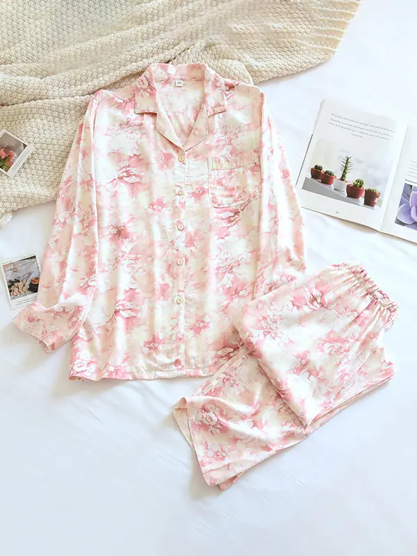 Soft Women's Floral Pajama Set