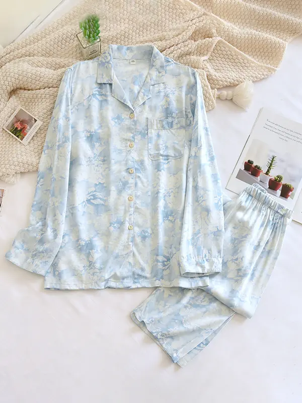 Soft Women's Floral Pajama Set