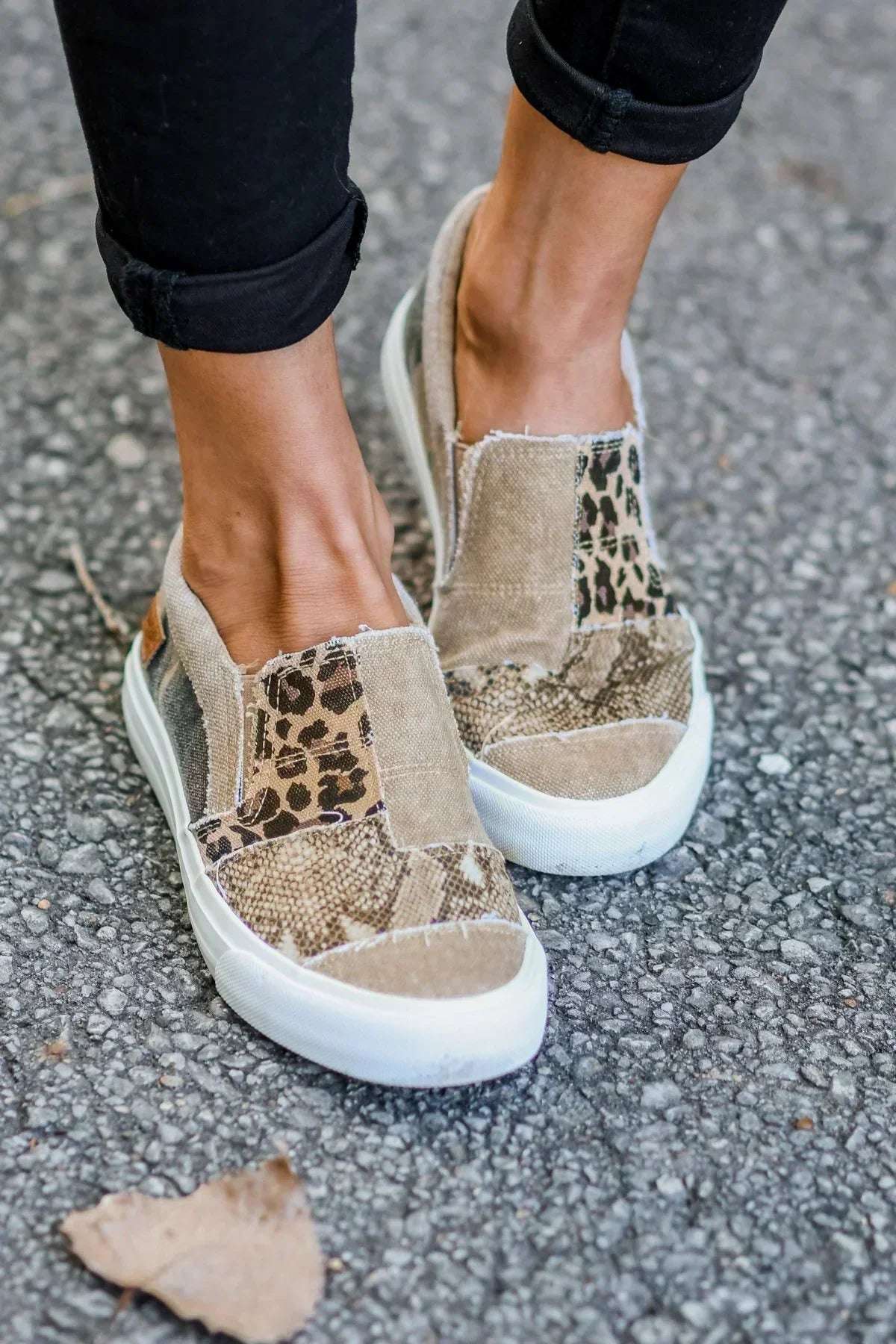 Comfortable Easy Slip On Shoes - Olytrend