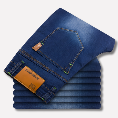 Classic Fit Men's Dark Jeans