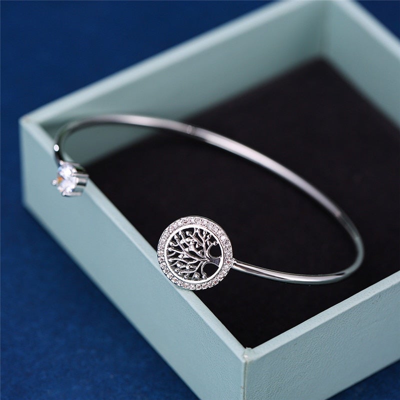 Elegant Wooden Charm Bracelet