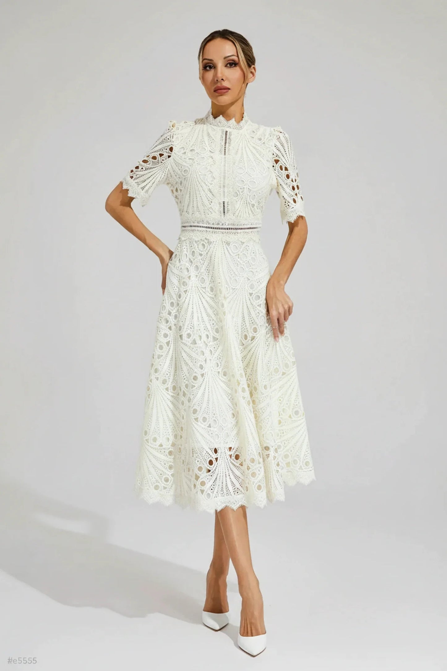 Flattering Crew Neck Midi Dress for Ladies