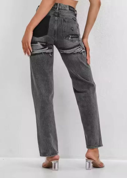 Distressed Classic Fit Women's Jeans